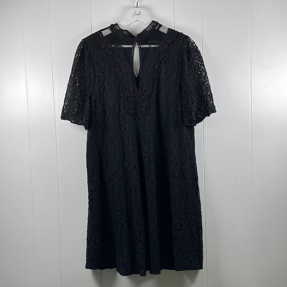 Intricate Lace Keyhole Dress
